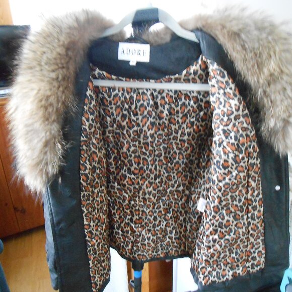 ADORE FAUX LEATHER MOTO JACKET-REMOVABLE FAUX FUR COLLAR-EXCELLENT - Picture 4 of 11